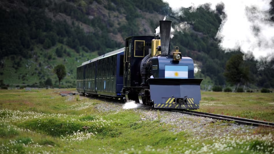 El Tren del Fin del Mundo: de obra carcelaria helada a uno de los mayores atractivos patagónicos