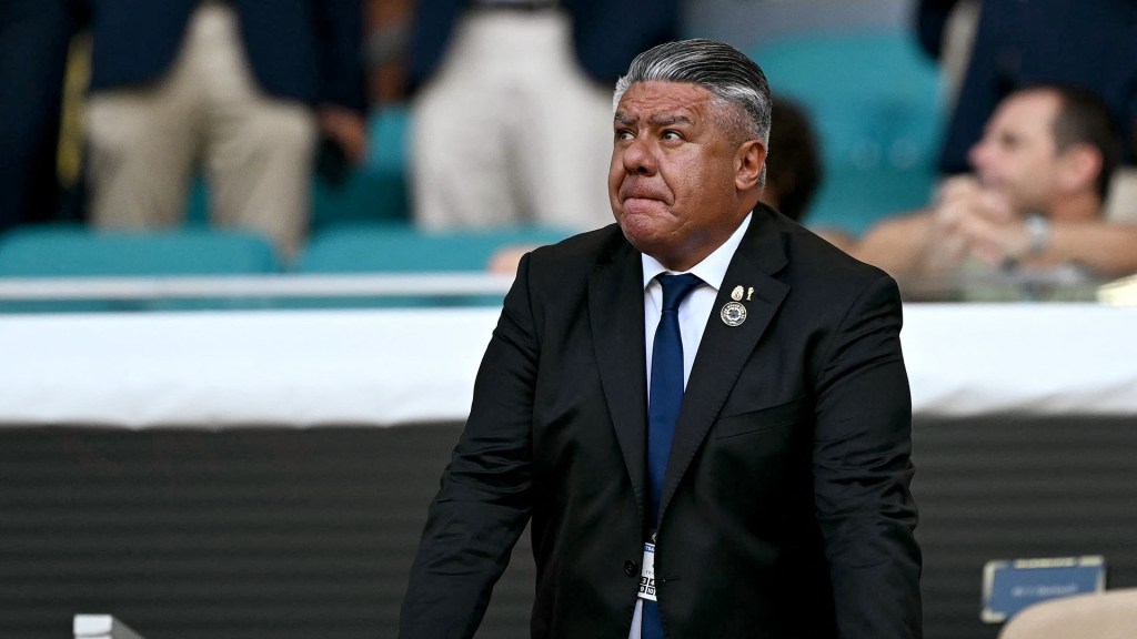 En un duro comunicado, la AFA le respondió al Gobierno y defendió la gestión de Claudio&nbsp;Tapia