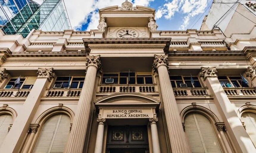 Funcionarios del BCRA piden anular allanamientos en la causa por el dólar&nbsp;barato