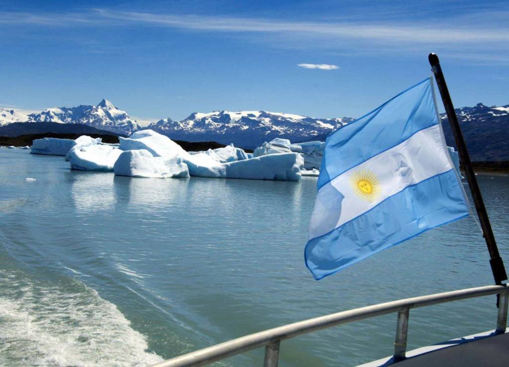 El gobierno impulsa modificaciones en la Ley de Glaciares para potenciar inversiones&nbsp;regionales