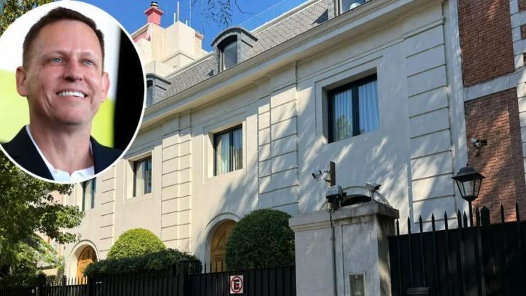 Una mansión de lujo en Barrio Parque: así es la propiedad que compró Peter&nbsp;Thiel