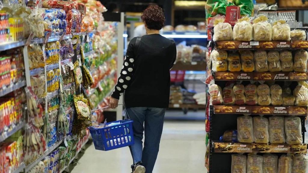 La Canasta Básica Alimentaria subió 1,1% en abril y acumuló 32,4%&nbsp;interanual