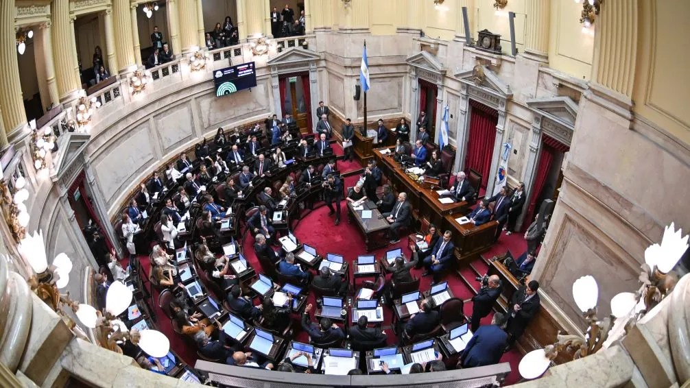 El Senado inició el debate por la reforma electoral en medio de tensiones&nbsp;políticas